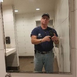 Meet your Posher, Louie